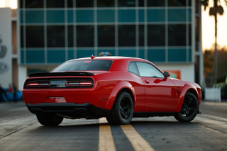 Illustration for article titled The 2018 Dodge Challenger SRT Demon Is Officially An 840 HP Drag Strip Nightmare